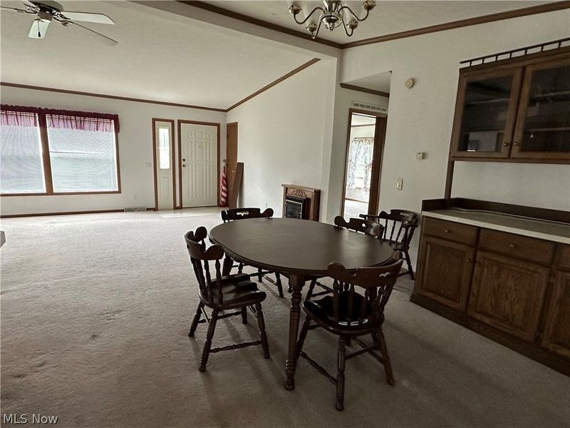 9095 E Southview Street, Minerva, OH 44657 Photo 10