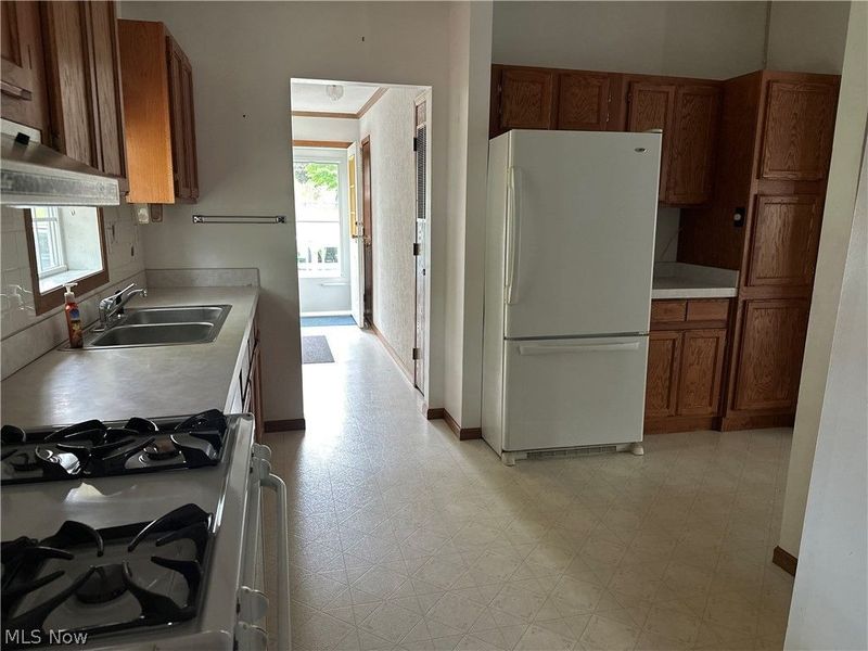 9095 E Southview Street, Minerva, OH 44657 Photo 22