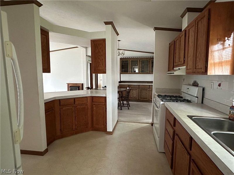 9095 E Southview Street, Minerva, OH 44657 Photo 9