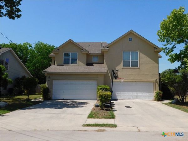 957 Misty Acres Drive, New Braunfels, TX 78130
