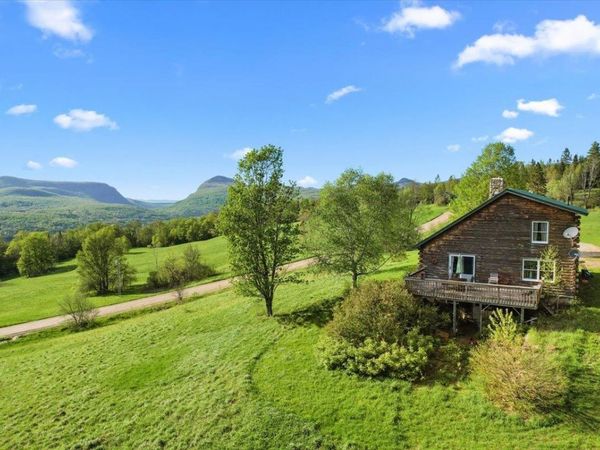 2354 East Ridge Road, Sutton, VT 05871