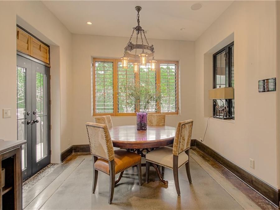 Property Image 16