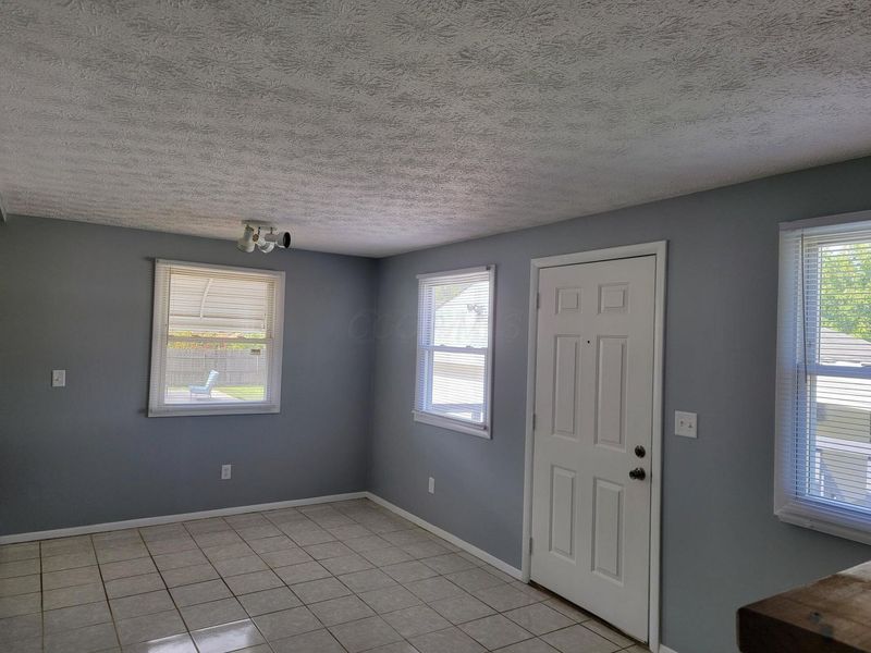 1358 Pauline Avenue, Columbus, OH 43224 Photo 9