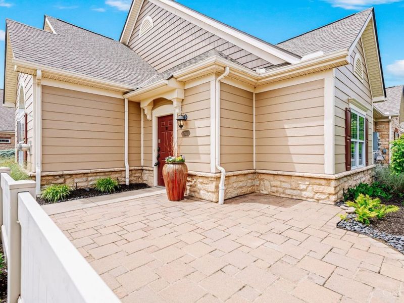 7151 Liberty Grand Drive, Liberty Township, OH 45069 Photo 2