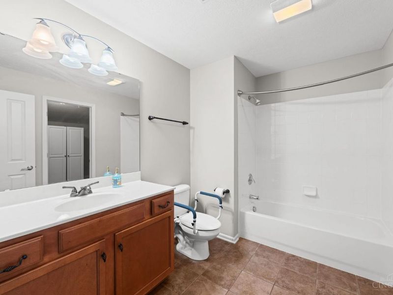 7151 Liberty Grand Drive, Liberty Township, OH 45069 Photo 28