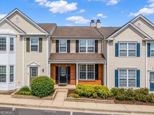 2215 Kilmington Square, Alpharetta, GA 30009