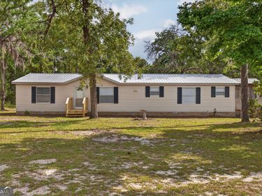110 Douglas Loop, Rocky Ford, GA 30455