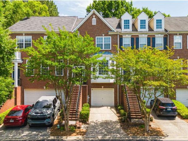 1738 Highlands View SE, Unit 11, Smyrna, GA 30082