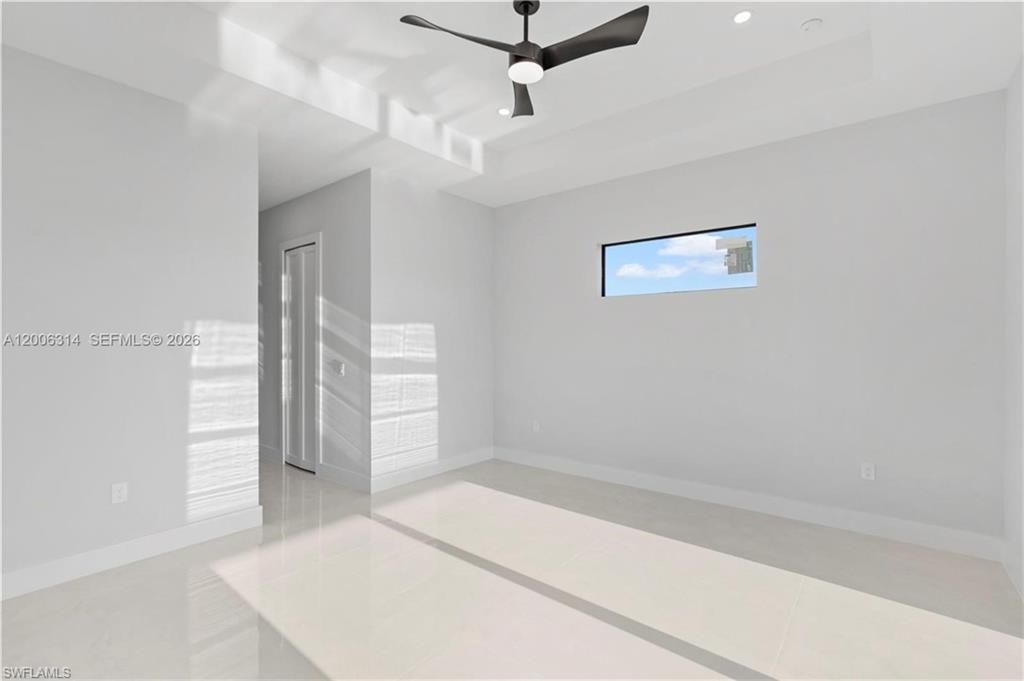 628 Chiquita Blvd N, Cape Coral, FL 33993 Photo