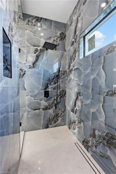 628 Chiquita Blvd N, Cape Coral, FL 33993 Photo