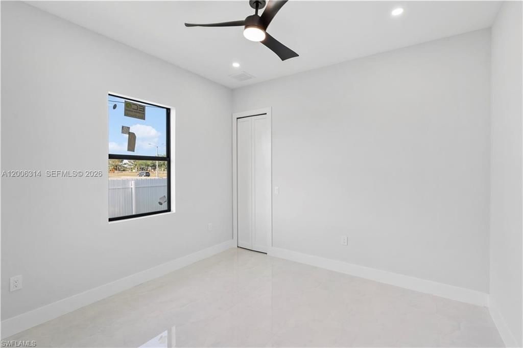 628 Chiquita Blvd N, Cape Coral, FL 33993 Photo