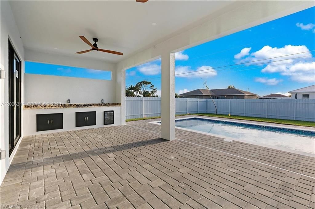 628 Chiquita Blvd N, Cape Coral, FL 33993 Photo