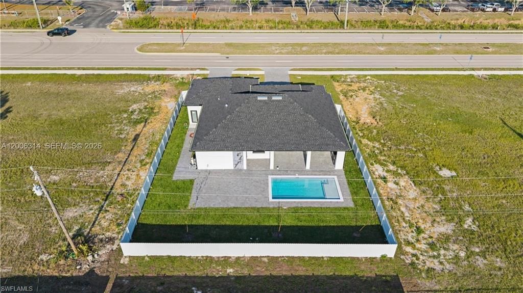 628 Chiquita Blvd N, Cape Coral, FL 33993 Photo
