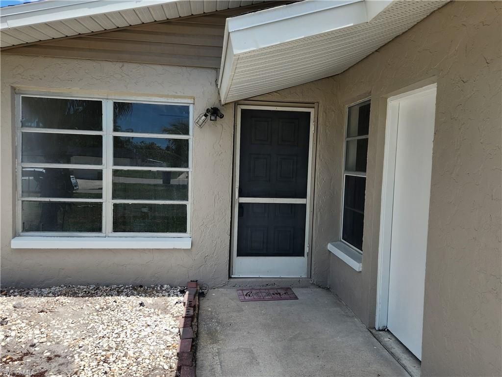 11370 & 11368 Summerwinds Ct, Unit 70, Fort Myers, FL 33908 Photo