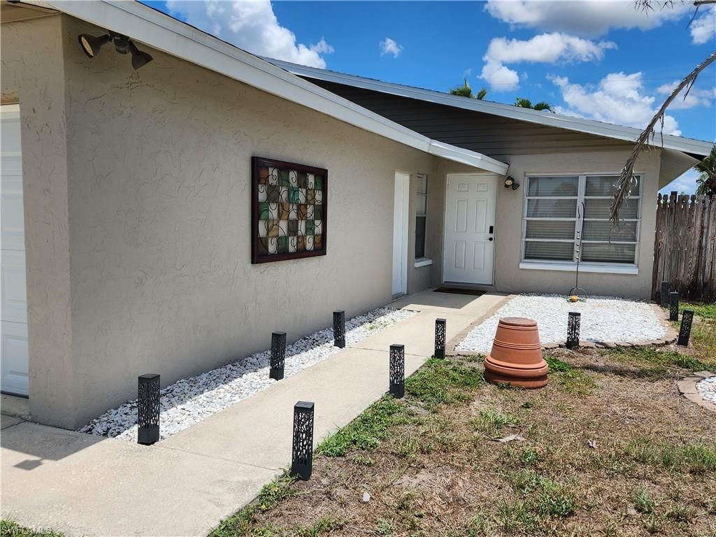 11370 & 11368 Summerwinds Ct, Unit 70, Fort Myers, FL 33908 Photo
