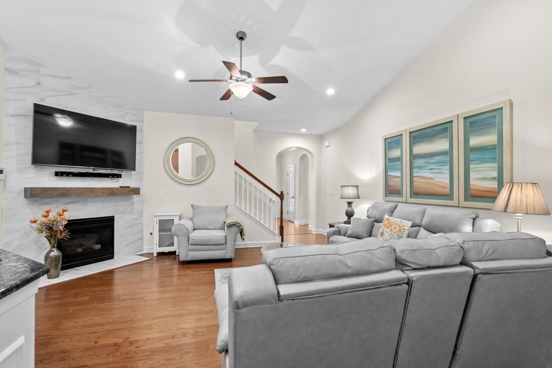 181 Ridge Point Dr. Photo 10