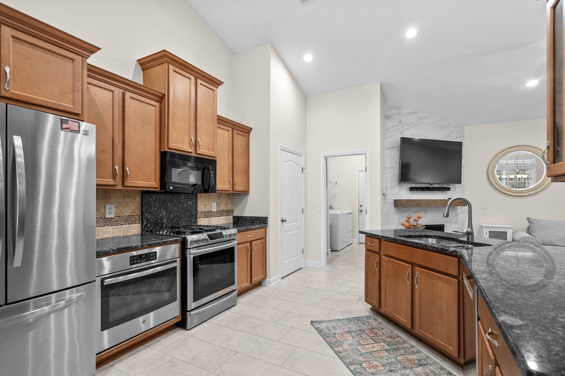 181 Ridge Point Dr. Photo 16