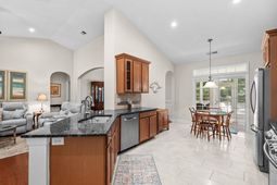 181 Ridge Point Dr. photo 4