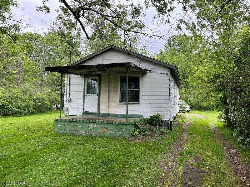 2513 Salt Springs Road , Mc Donald, OH 44437 Photo 1