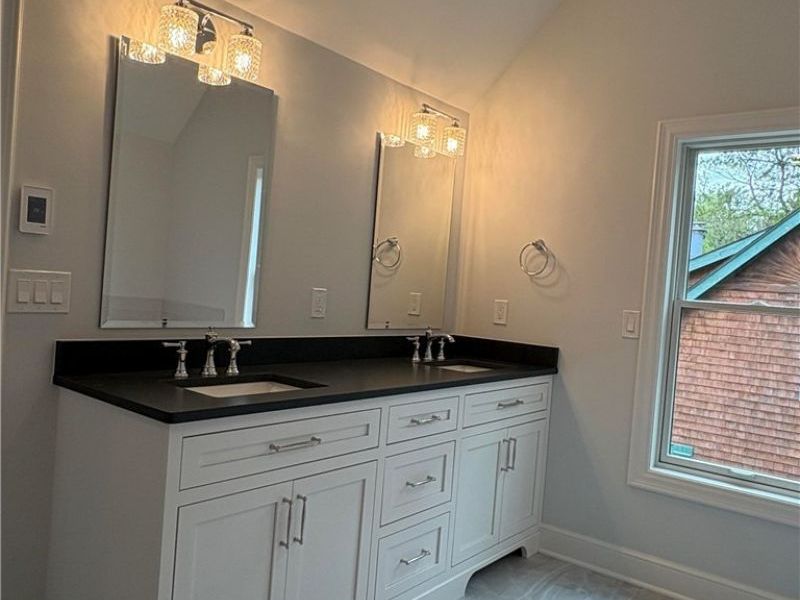 295 S Franklin Street , Chagrin Falls, OH 44022 Photo 15