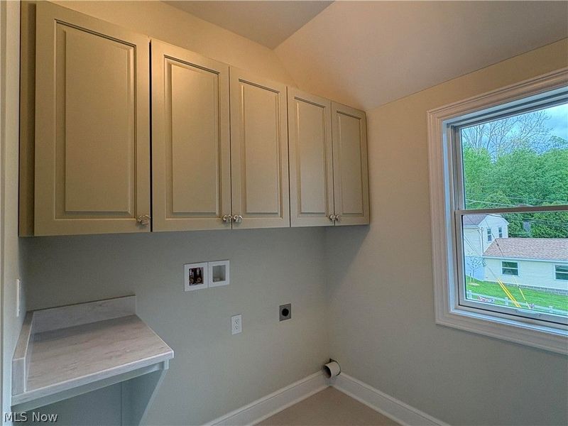 295 S Franklin Street , Chagrin Falls, OH 44022 Photo 18