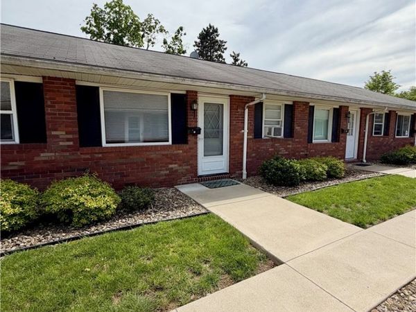 180 Ohio Avenue , Unit 9, Salem, OH 44460