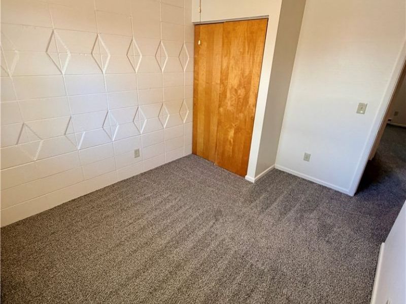180 Ohio Avenue , Unit 9, Salem, OH 44460 Photo 12