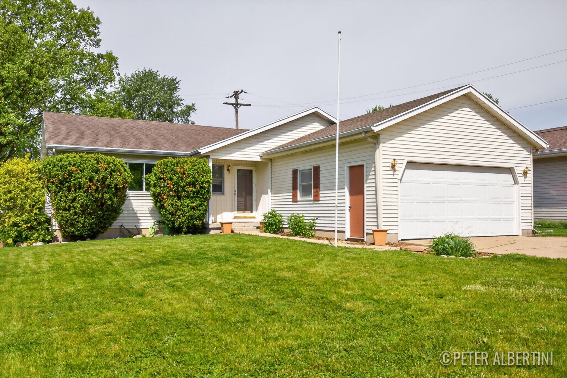 461 Macomb Avenue Nw, Grand Rapids, MI 49534 Main Photo