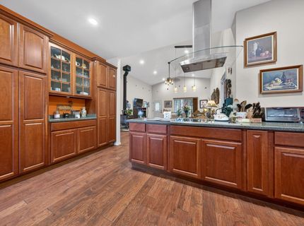 715 E Mountain Ridge Road, Lake Almanor, CA 96137 Photo