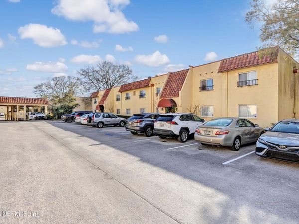 6528 VALEROSA Court, Unit 2, Jacksonville, FL 32217