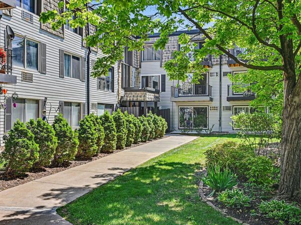 179 Little Canada Road E, Unit 237, Little Canada, MN 55117