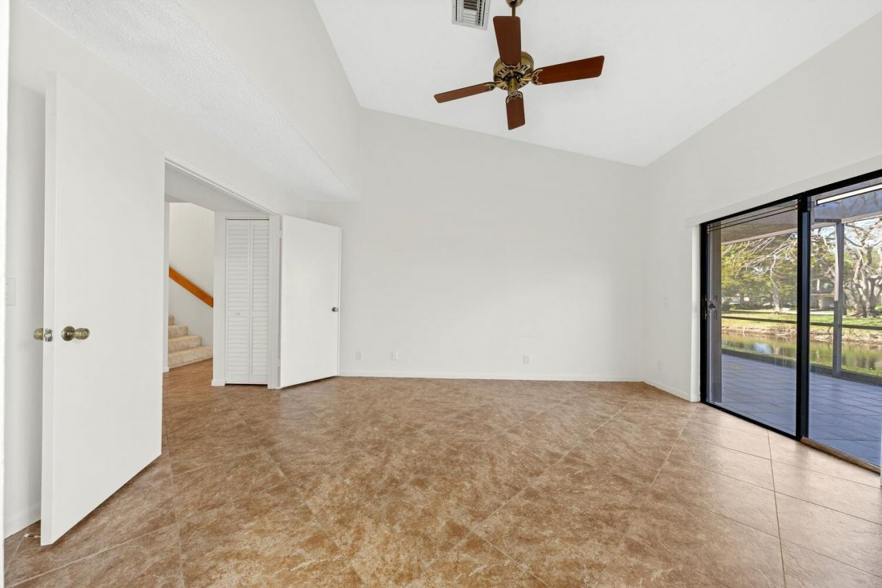 9415 Chelsea Drive N, Plantation, FL 33324 Photo