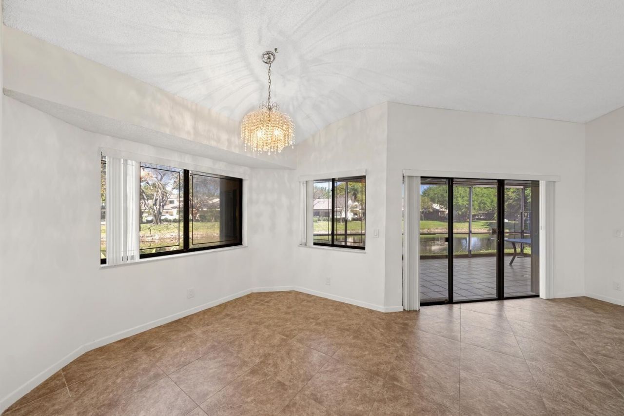 9415 Chelsea Drive N, Plantation, FL 33324 Photo