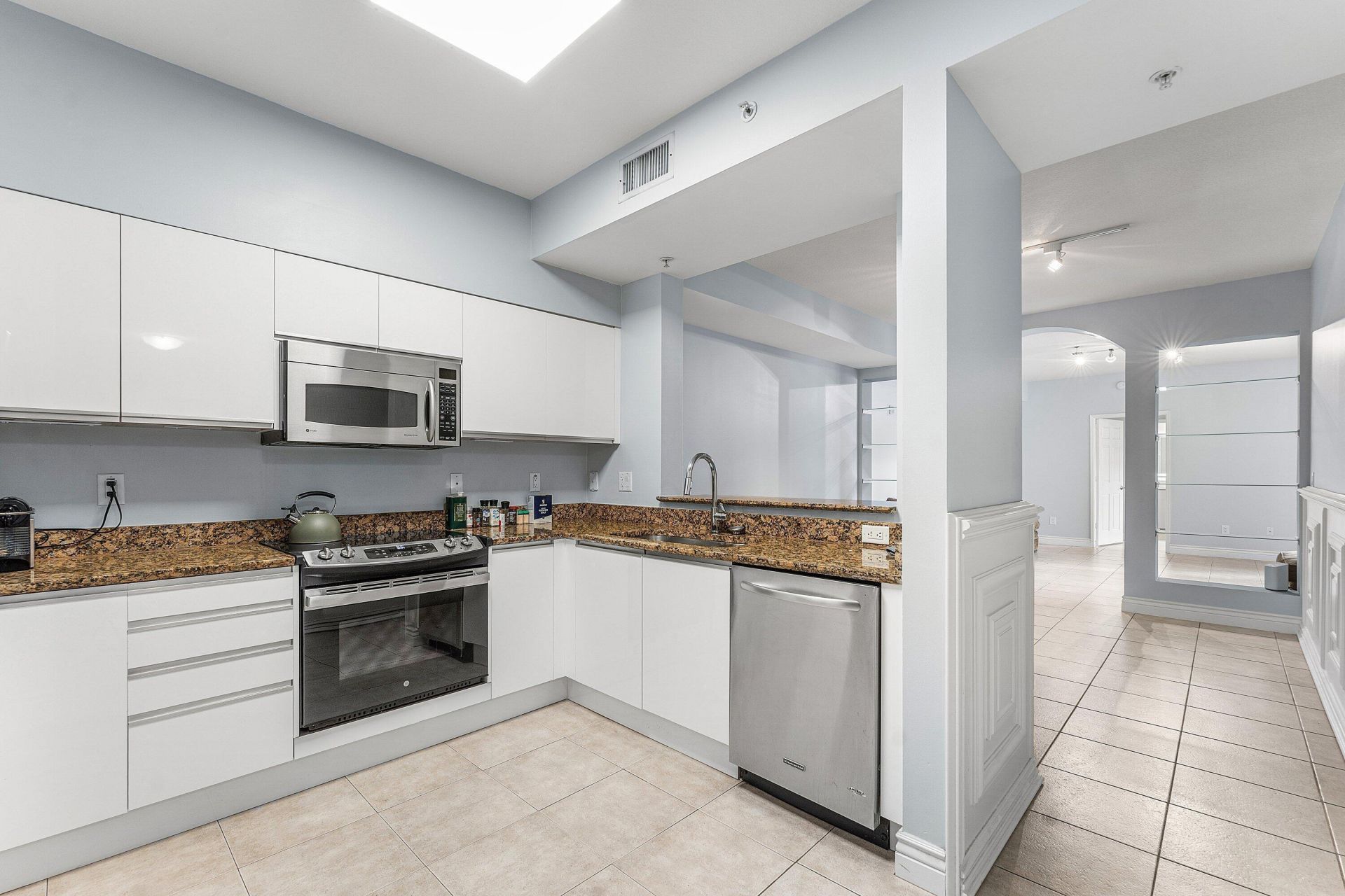 233 S Federal Highway, Unit 308, Boca Raton, FL 33432 Photo