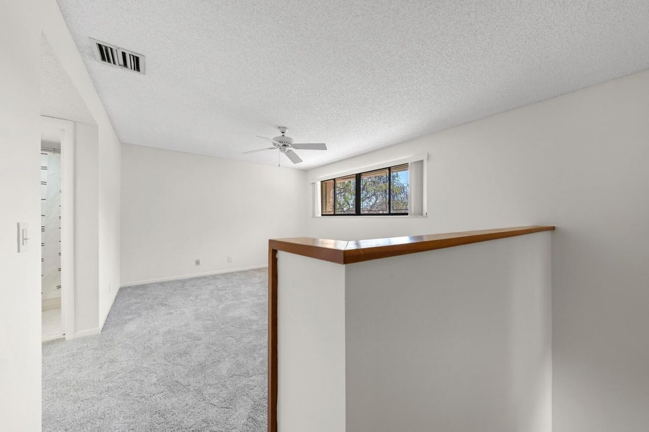 9415 Chelsea Drive N, Plantation, FL 33324 Photo