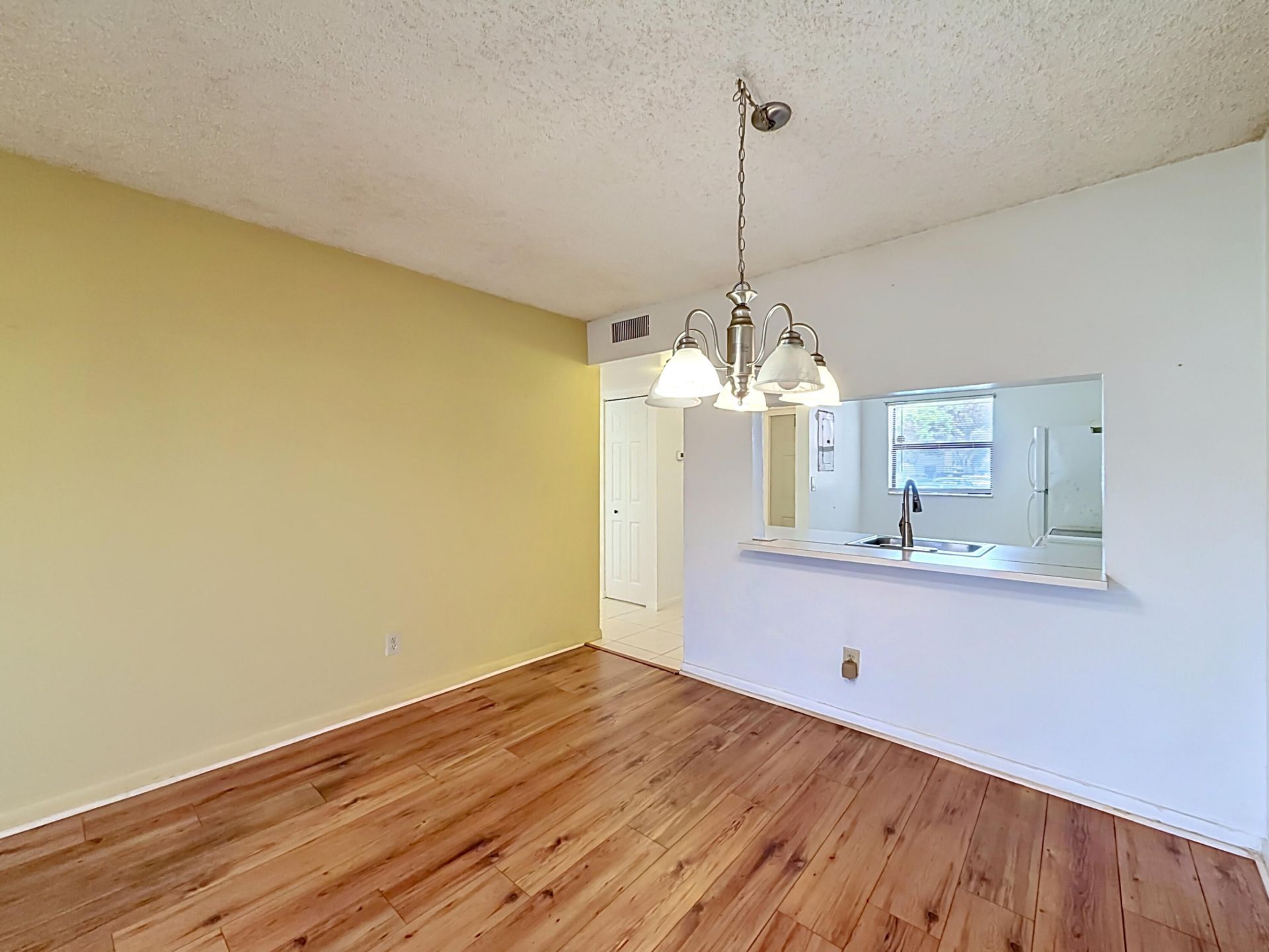 1065 NW 106th Terrace, Unit 102, Pembroke Pines, FL 33026 Photo