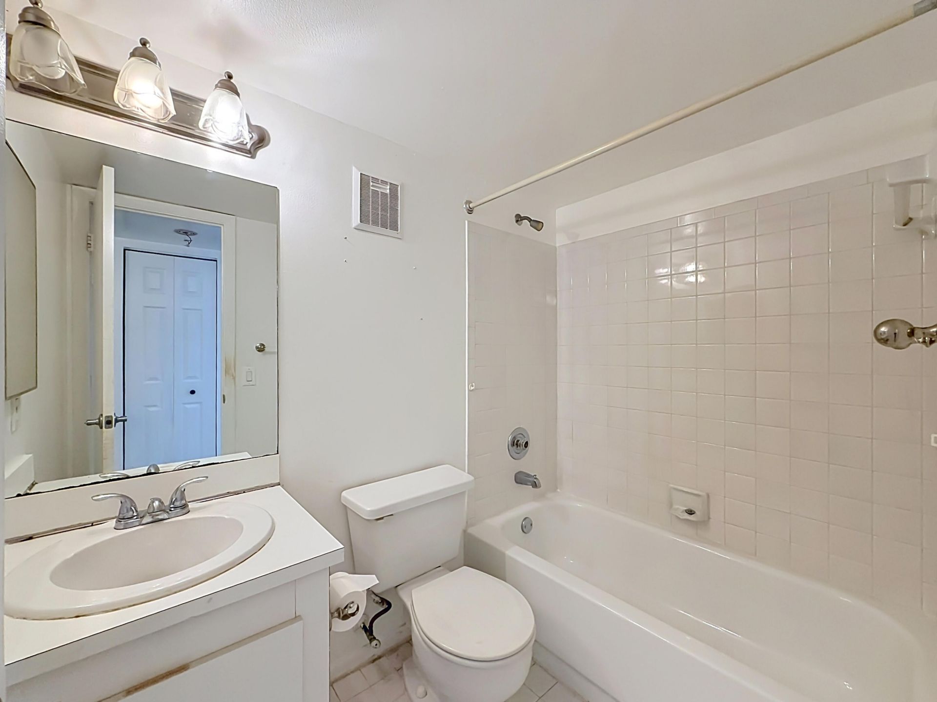 1065 NW 106th Terrace, Unit 102, Pembroke Pines, FL 33026 Photo