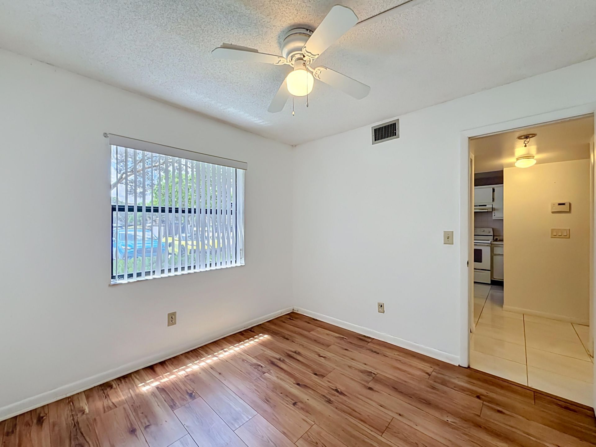 1065 NW 106th Terrace, Unit 102, Pembroke Pines, FL 33026 Photo