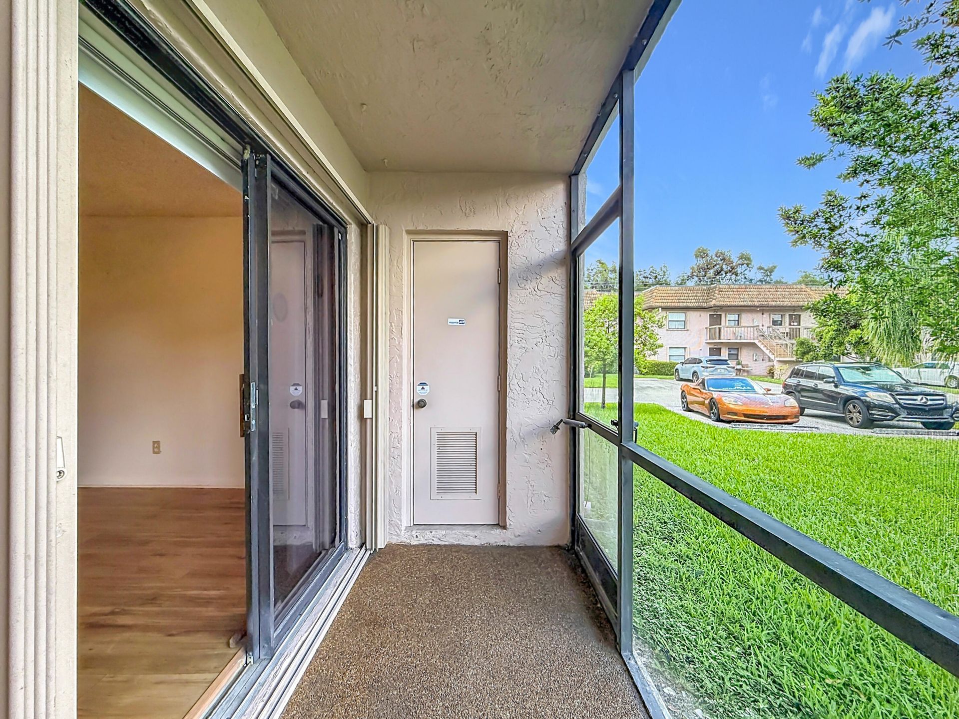 1065 NW 106th Terrace, Unit 102, Pembroke Pines, FL 33026 Photo