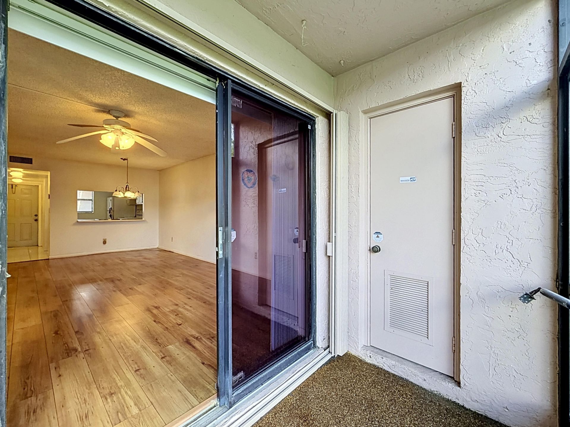 1065 NW 106th Terrace, Unit 102, Pembroke Pines, FL 33026 Photo