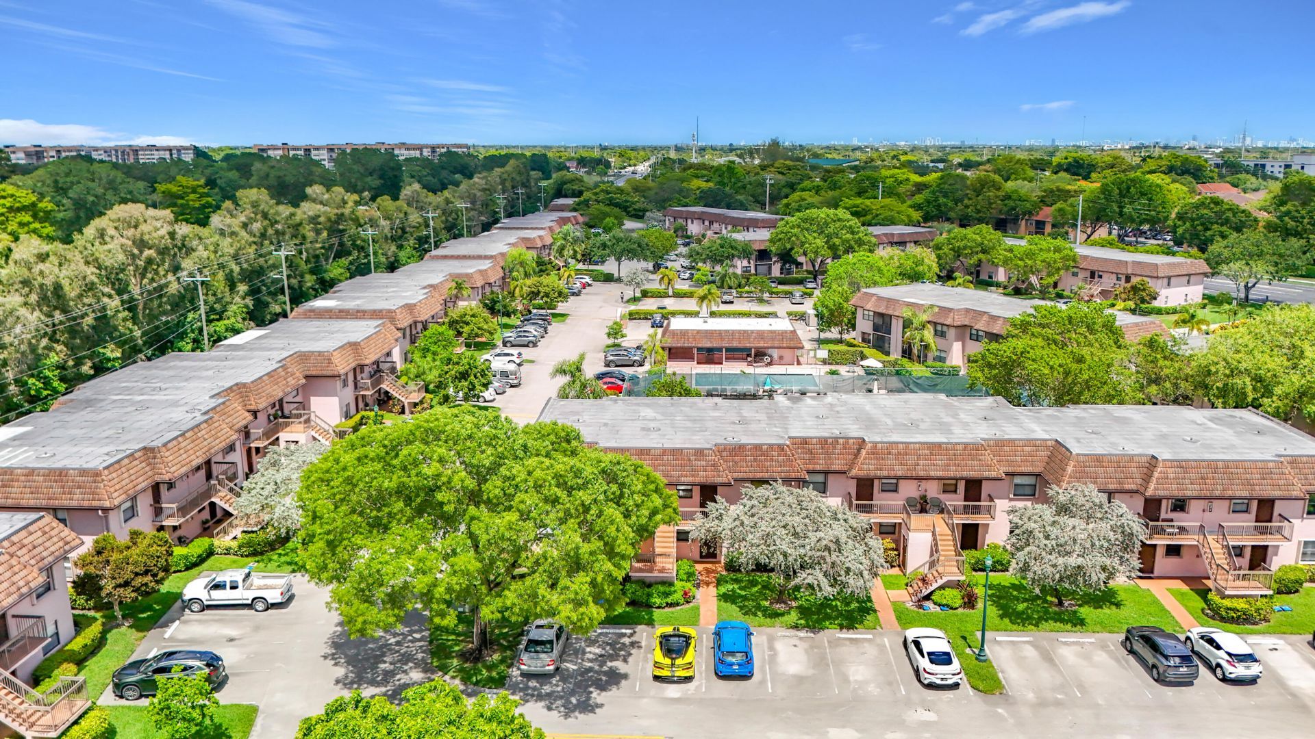1065 NW 106th Terrace, Unit 102, Pembroke Pines, FL 33026 Photo