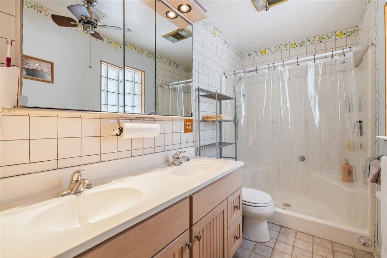 1735 40th Avenue, Vero Beach, FL 32960 Photo