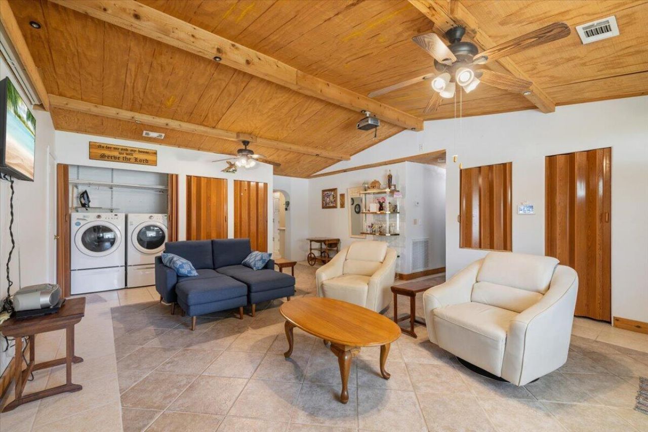 1735 40th Avenue, Vero Beach, FL 32960 Photo