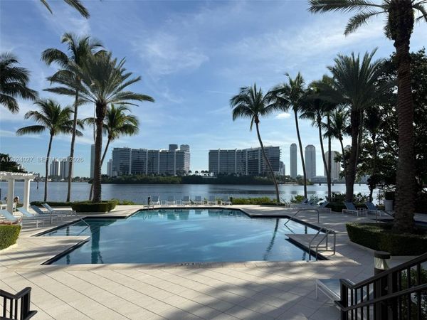 3215 NE 184th St , Unit 14109, Aventura, FL 33160