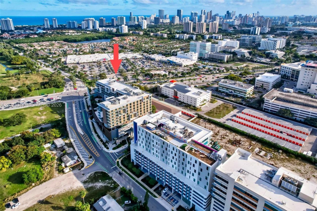 21290 Biscayne , Unit 306, Aventura, FL 33180 Photo