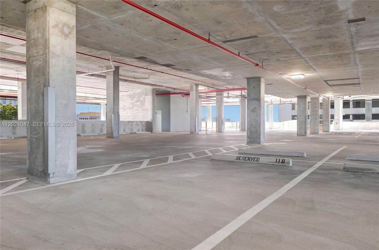 21290 Biscayne , Unit 306, Aventura, FL 33180 Photo