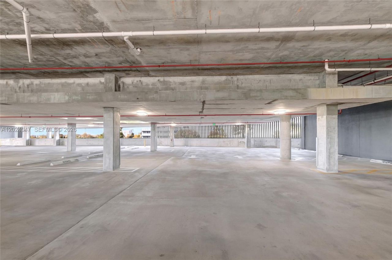 21290 Biscayne , Unit 306, Aventura, FL 33180 Photo
