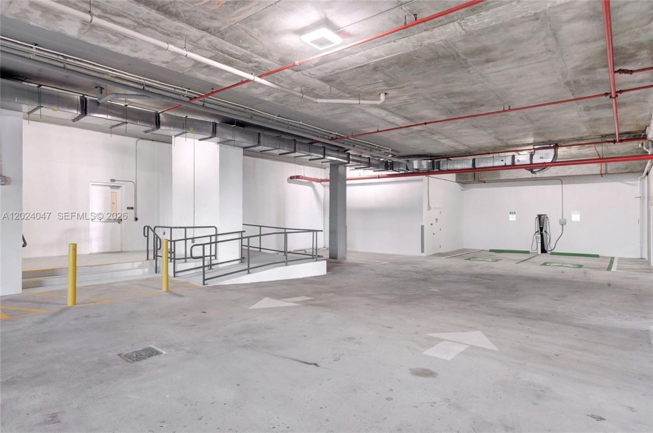 21290 Biscayne , Unit 306, Aventura, FL 33180 Photo