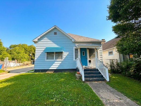 613 South Street , Danville, IL 61832