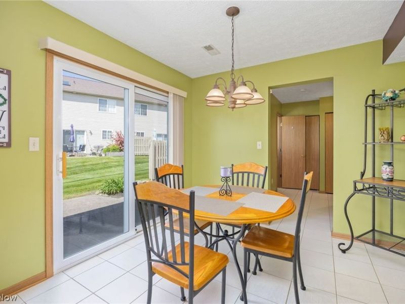 808 Doty Drive , Wadsworth, OH 44281 Photo 13